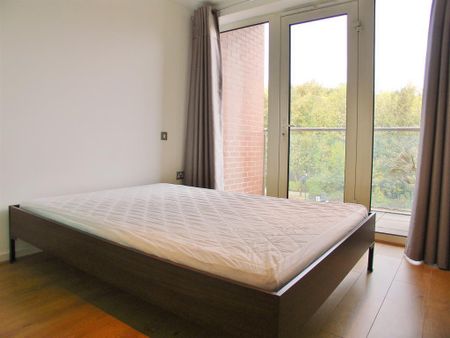 2 bedroom apartment to rent - Photo 2