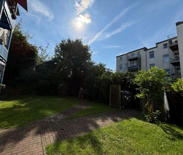 Stilvolle 2-Raum-Wohnung mit Blick ins Grüne - Photo 6