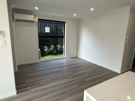 Pokeno, 6 Waikaha Street - Photo 2