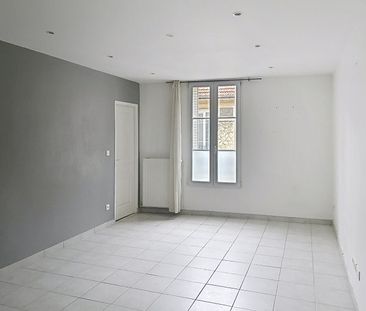 Appartement à louer - REIMS- RUE MACQUART - Photo 1