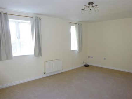 4 bedroom terraced house to rent - Photo 5
