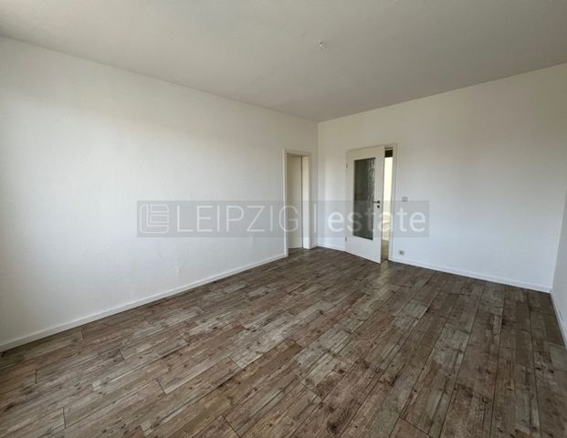 2-Raum-Wohnung, mit Balkon, Bad mit Wanne u. Fenster, Südring 90b, frei ab sofort! - Photo 1