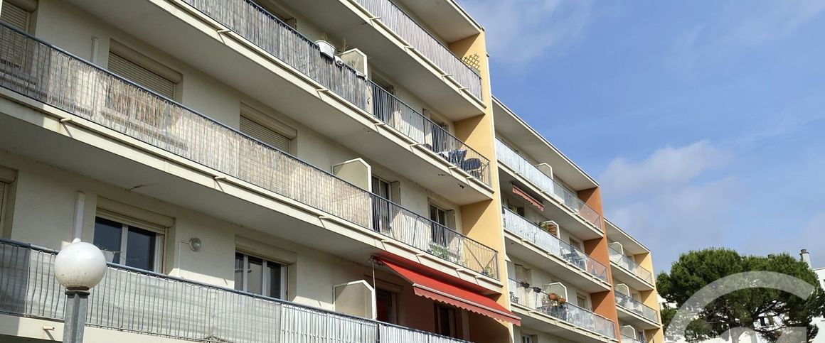 Location Appartement 4 pièces 68m² MONTPELLIER 34000 - Photo 1