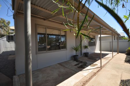 12 Caroona Road, Port Augusta West - Photo 5