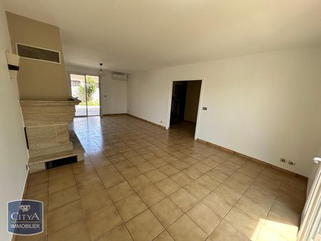 Location Maison 4 pièces 147m² PERPIGNAN 66000 - Photo 2