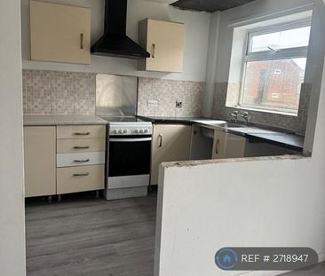 3 bedroom terraced house to rent - Photo 5