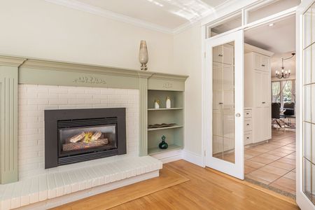 For Lease - 383 Maplehurst Avenue, Oakville, Ontario - Photo 5