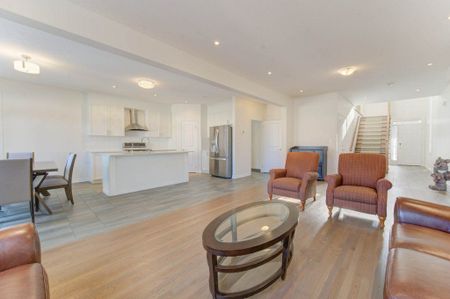 For Lease - 361 Beechdrops Drive, Waterloo, Ontario - Photo 5