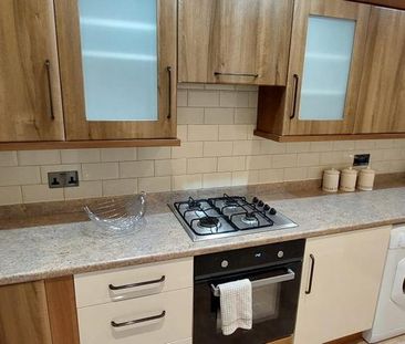 1 bedroom semi-detached house to rent - Photo 4