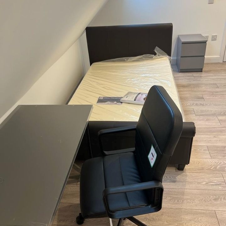 6 Bed Terraced House, Prior Deram Walk, CV4 - Photo 1