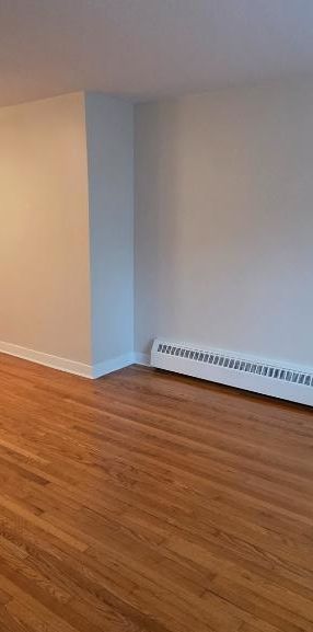 TRÈS GRAND ET LUXUEUX 3½ À LOUER À POINTE-CLAIRE - Photo 1