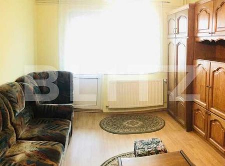 Apartament 2 camere, decomandat, 42 mp, zona Big - Photo 3