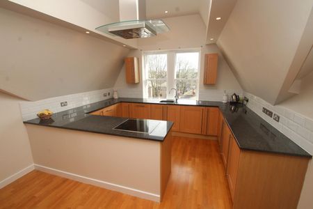 2 bedroom apartment to rent - Photo 5