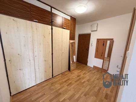 Pronájem bytu 2+1 57 m² - Фото 4