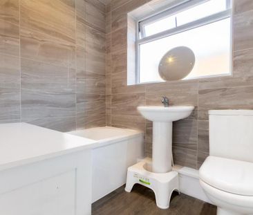 5 bedroom maisonette to rent - Photo 1