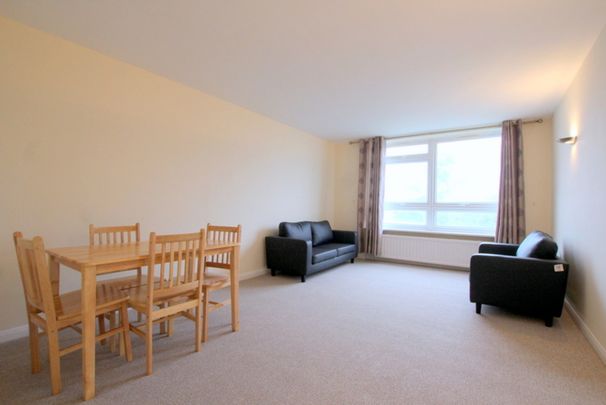 2 Bedroom Apartment, Putney Heath Lane, London - Photo 1