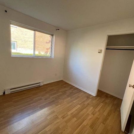 Beau 5½ à louer – 337 rue de la Promenade, Boisbriand Disponible dès maintenant – 1580 $/mois - Photo 3