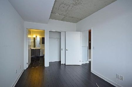 For Lease - 400 Wellington Street Unit# 703, Toronto, Ontario - Photo 2