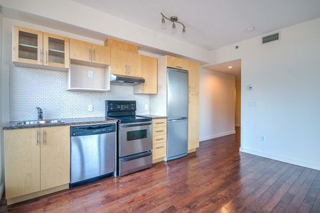 400, Sherbrooke Ouest, Montréal, QC - Photo 3