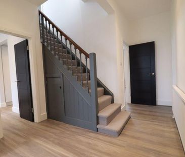 2 bedroom maisonette to rent - Photo 1