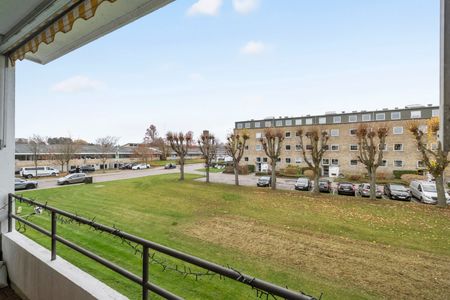 Fuldt møbleret og moderniseret lejlighed - Photo 5