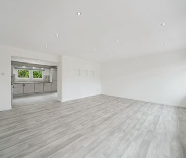 Westfarm Drive - Photo 5