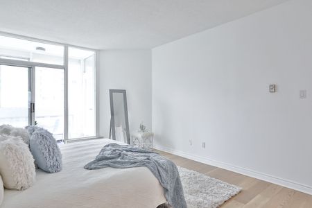 For Lease - 7 Broadway Avenue Unit# 1003, Toronto, Ontario - Photo 2