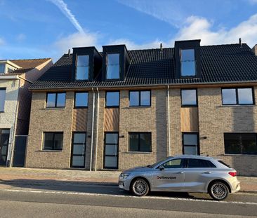 Nieuwbouwwoning met 3 slaapkamers en tuin - Photo 2