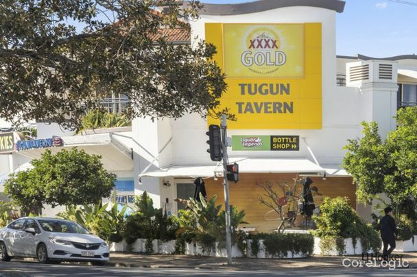 TWO BEDROOM RENOVATED BEACH PAD - AMAZING LOCATION! - Photo 1