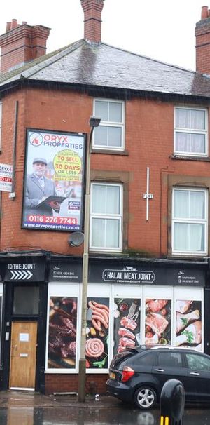 3 bedroom flat to rent - Photo 1