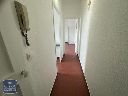 Location Appartement 1 pièce 30m² MARSEILLE 15ème - Photo 5