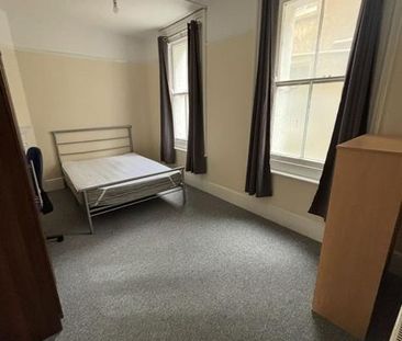 1 bedroom house of multiple occupation to rent - Photo 3