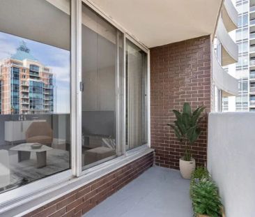 Vista Tower — 1 Bedroom available at 912 6th Avenue SW, Calgary - Photo 2