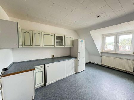 HAGEN - EILPE: GEMÜTLICHE 2 – ZIMMER DACHGESCHOSS - WOHNUNG MIT GARTENMITBENUTZUNG! - Photo 3