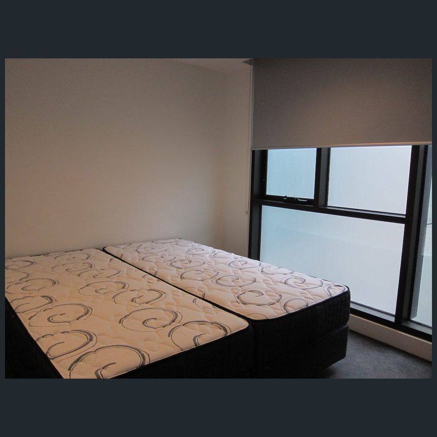 121 Rosslyn Street, West Melbourne, Vic 3003 - Photo 1