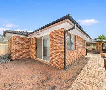 85 EDINBURGH CIRCUIT, Cecil Hills, NSW 2171 - Photo 4