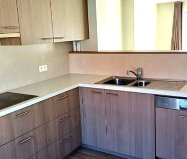 Duplex te huur in Waregem voor € 775 met 2 slaapkamers - Photo 4