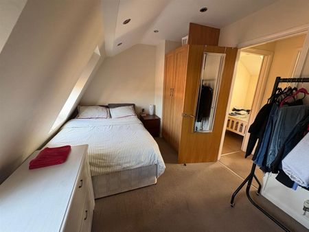 2 BED Flat To rent - Photo 5