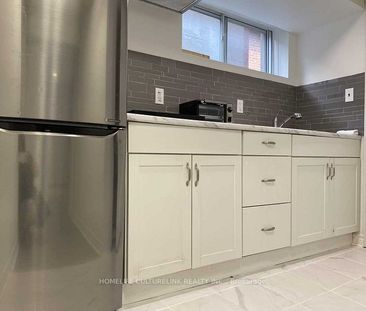 For Lease - 46 Stansbury Crescent Unit# Bsmt Bdrm 2, Toronto, Ontario - Photo 1