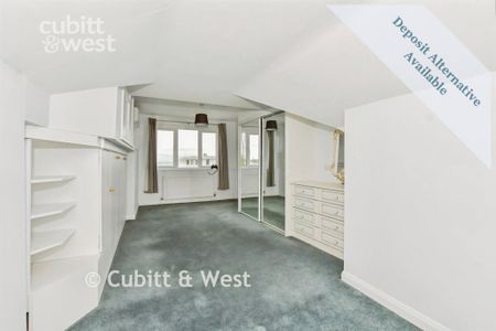 4 bedroom detached house to rent - Photo 3