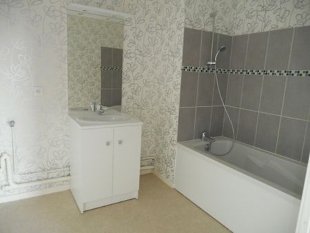 Location Appartement 2 pièces 48m² EPERNAY 51200 - Photo 4