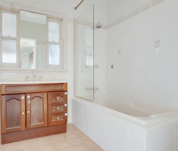 Apply Now - Century 21 &vert; the Paramount Group - Photo 1