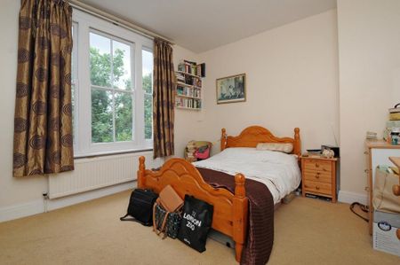 Alexandra Park Road, N10 2DG, Muswell Hill - Photo 2
