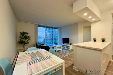 1932 Alberni Street #802 - Photo 2