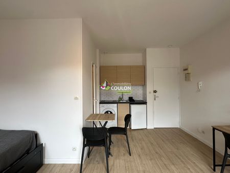 Location Appartement 1 pièce 21m² - Photo 5