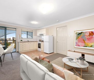 Amazing 1 Bedroom Unit - Walking distance to Kangaroo Point Cliffs - Photo 1