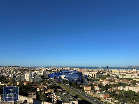 Location Appartement 2 pièces 36m² MARSEILLE 13ème - Photo 2