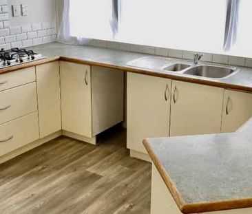 Modern, three bedroom house on Inverness - Photo 1