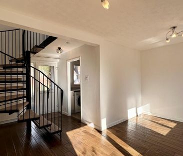 1 bedroom semi-detached house to rent - Photo 1