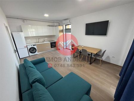 Apartament 2 camere, modern, parcare inclusa de inchiriat - Photo 2